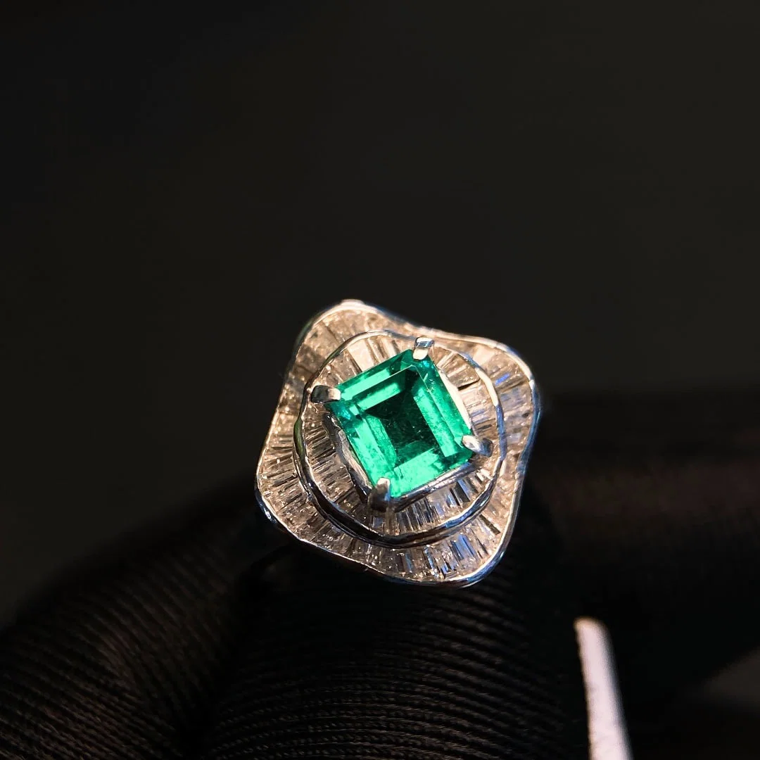 1.15Ctw Natural Emerald Tourmaline Ring