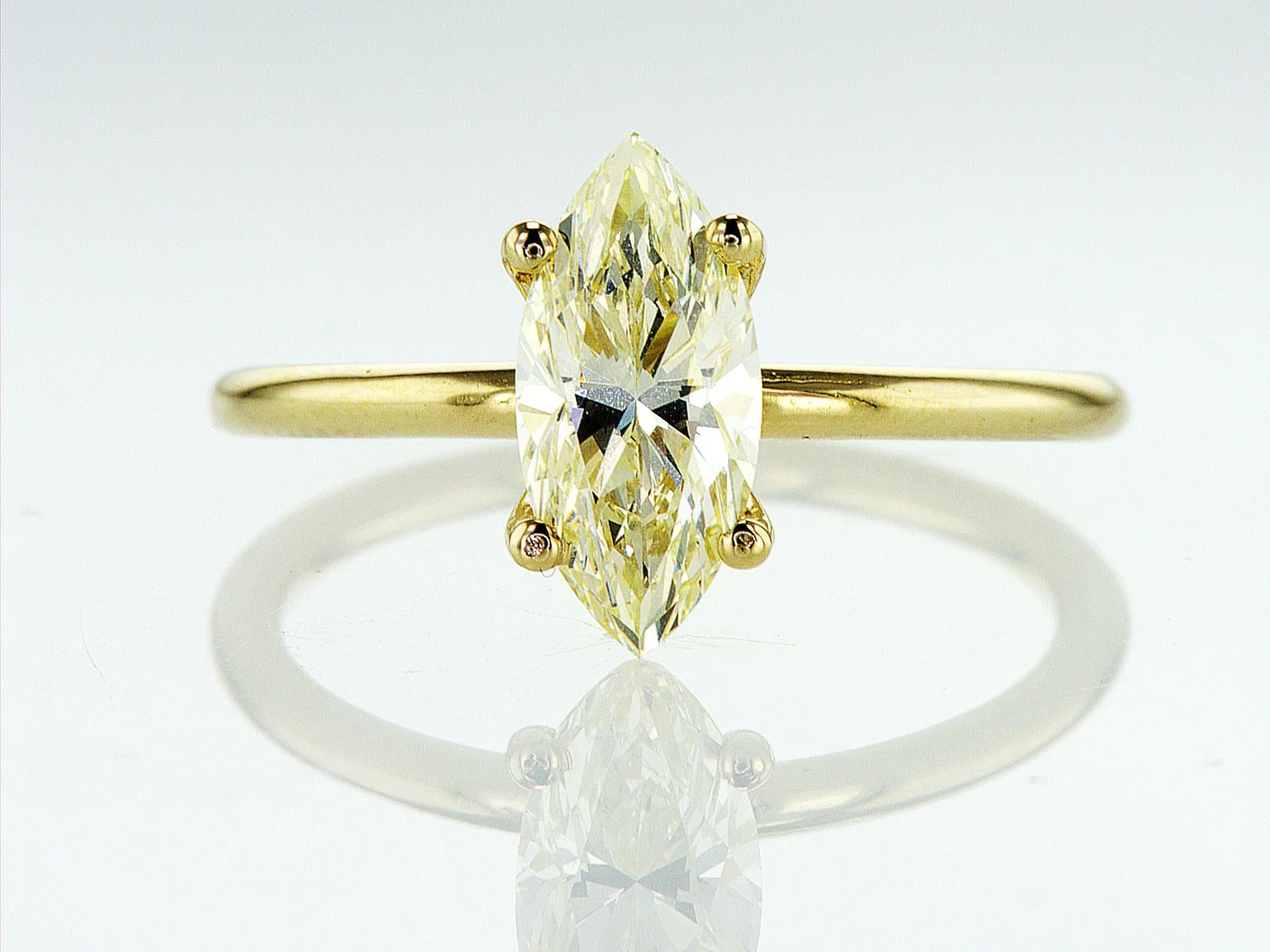 1.50cttw Natural Diamond Ring 14K Yellow Gold 2.11 gr