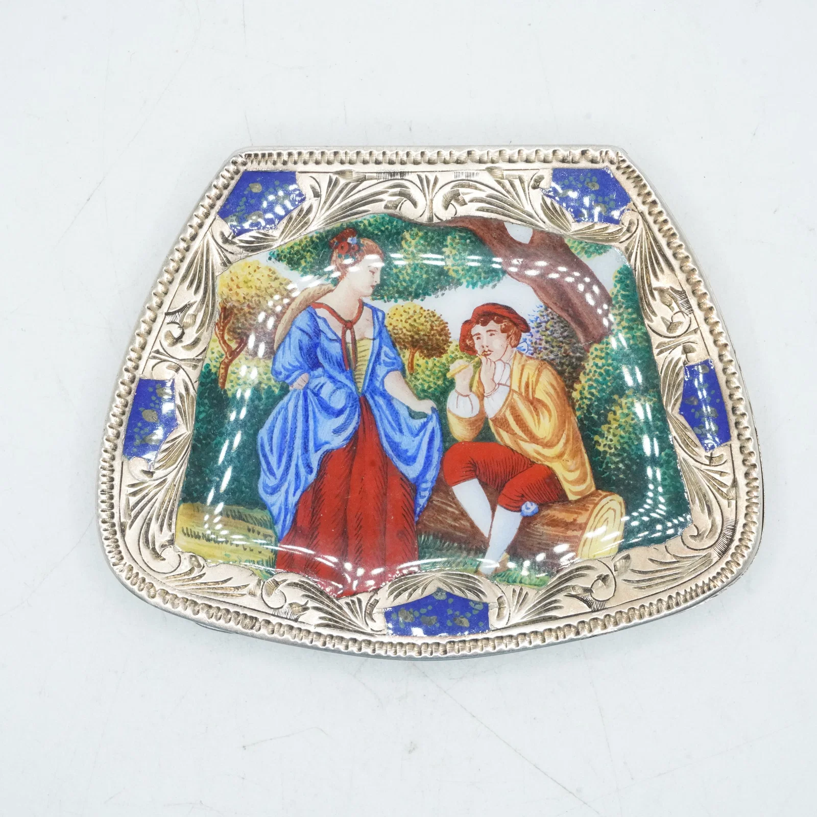 102 Grams Sterling Silver Make-up Compact with Enameled Scene Male & Female Serenading
