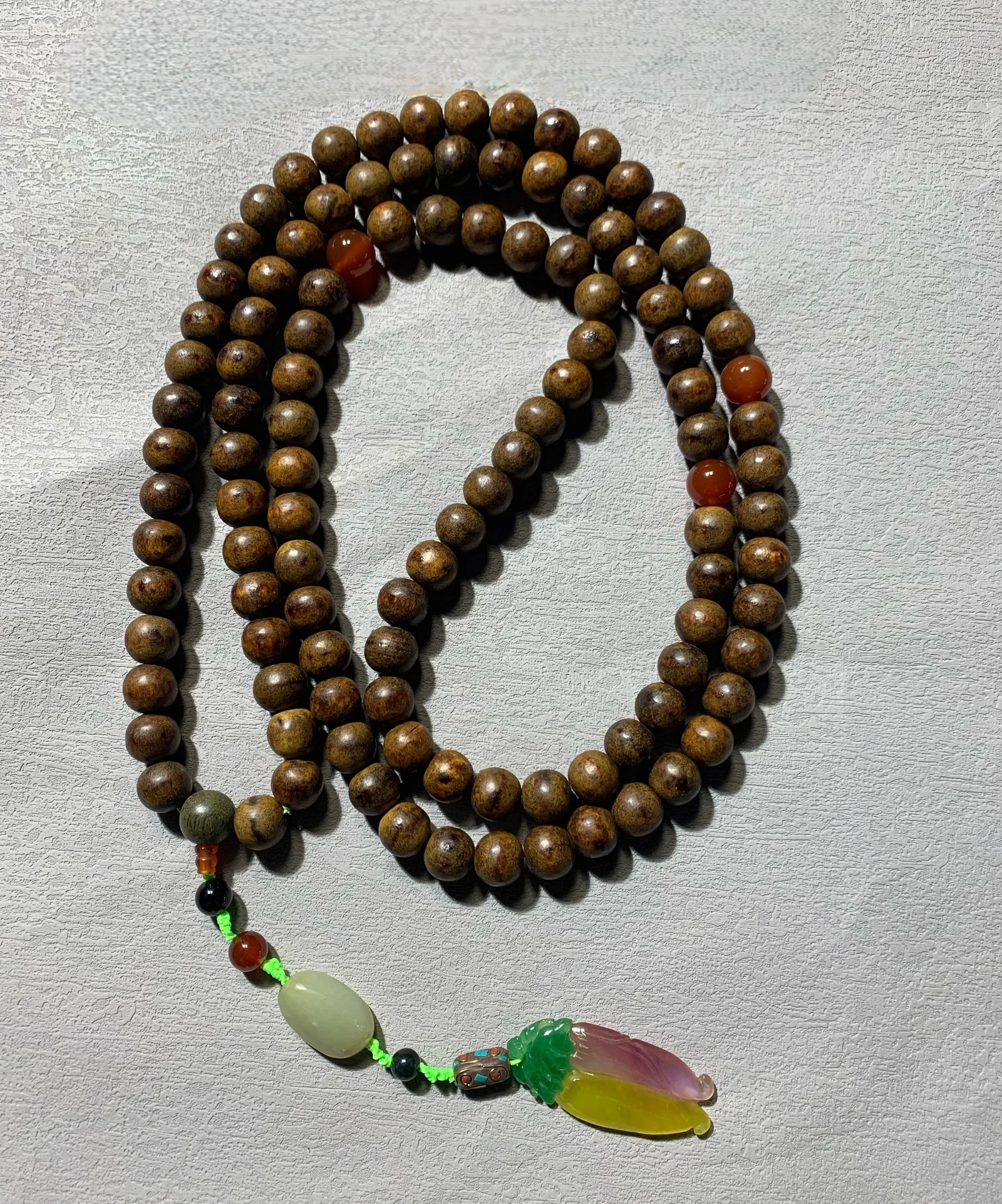 108 Agarwood and Jade Buddhist Beads