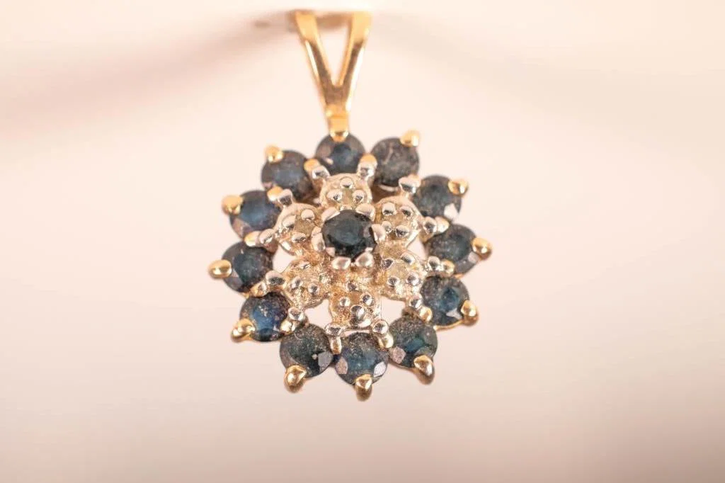 10K Gold & Sapphire Pendant 2.13 Grams