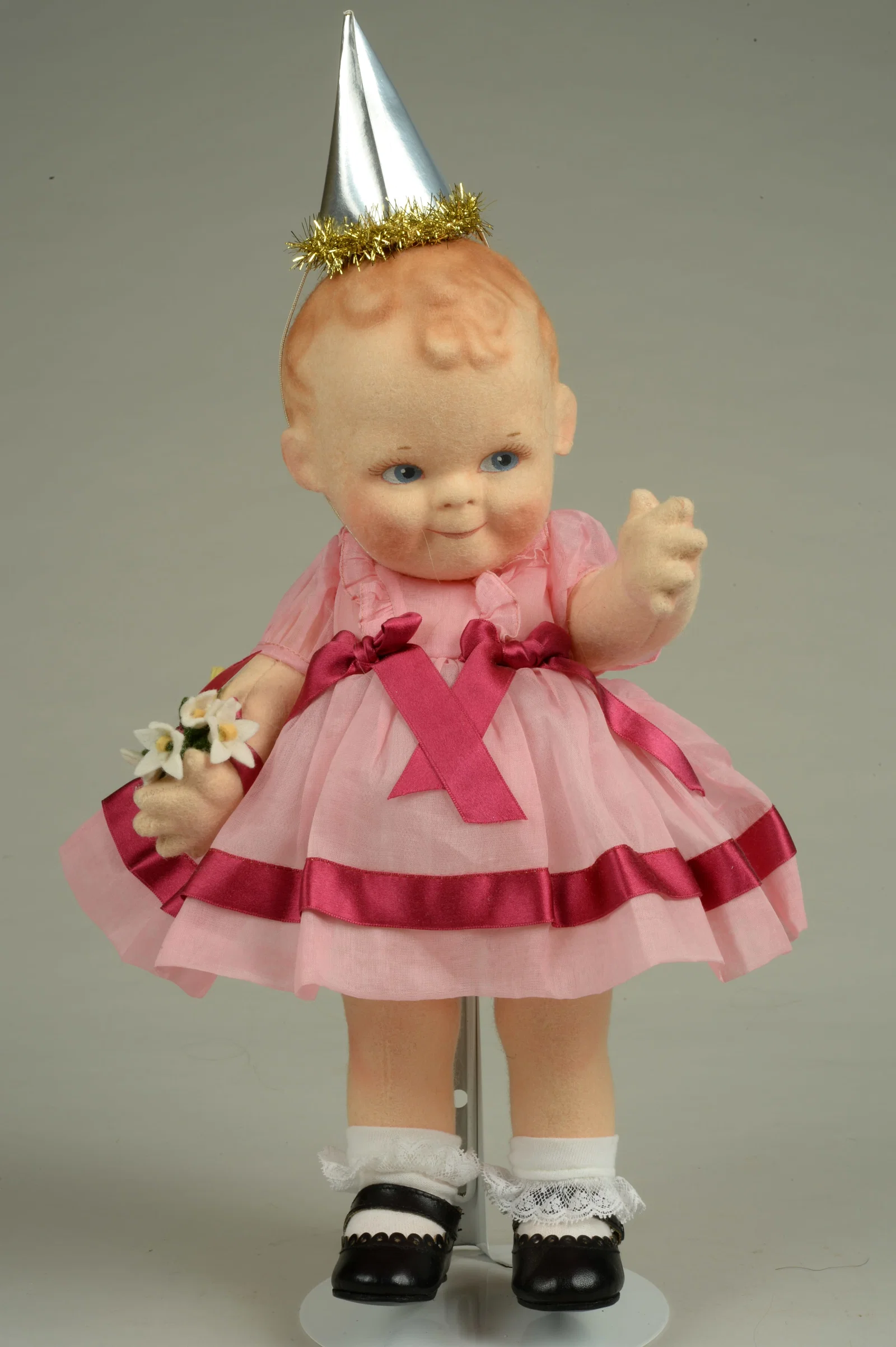 13 IN. R. JOHN WRIGHT "CELEBRATION SCOOTLES":