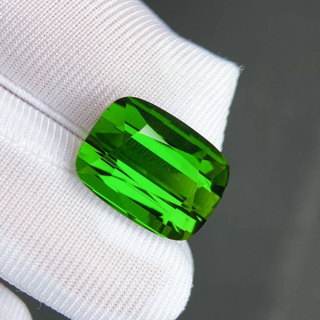 14.65Ctw Natural Tourmaline Loose