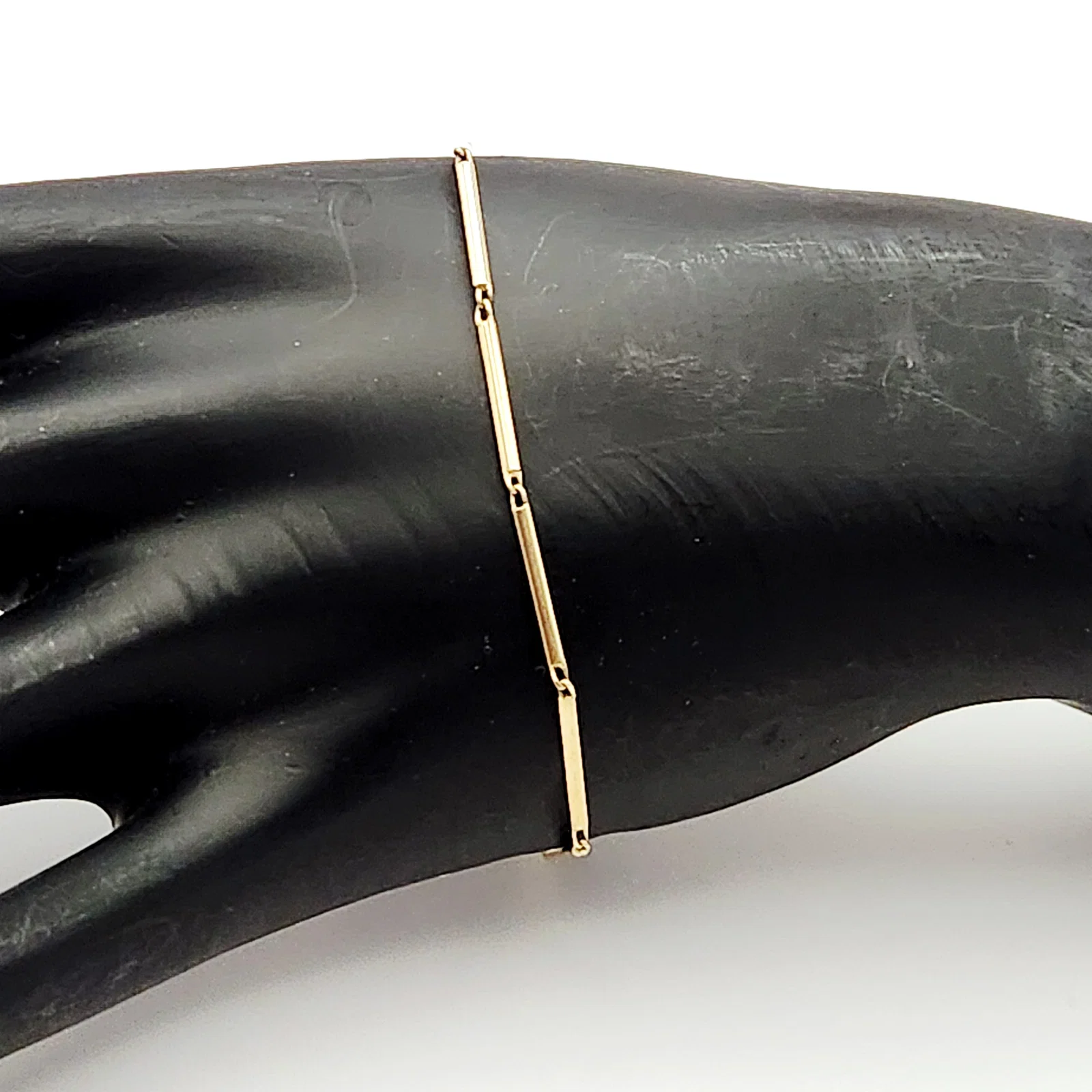 14 K Gold Bar-Link Bracelet 2.6 Grams