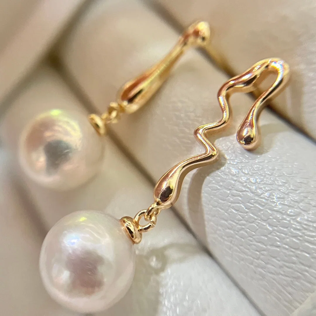 14K Gold Baroque Freshwater Pearl Earrings