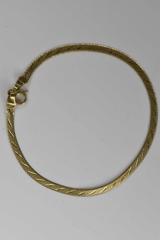 14K Gold Bracelet 7" 2.7 Grams