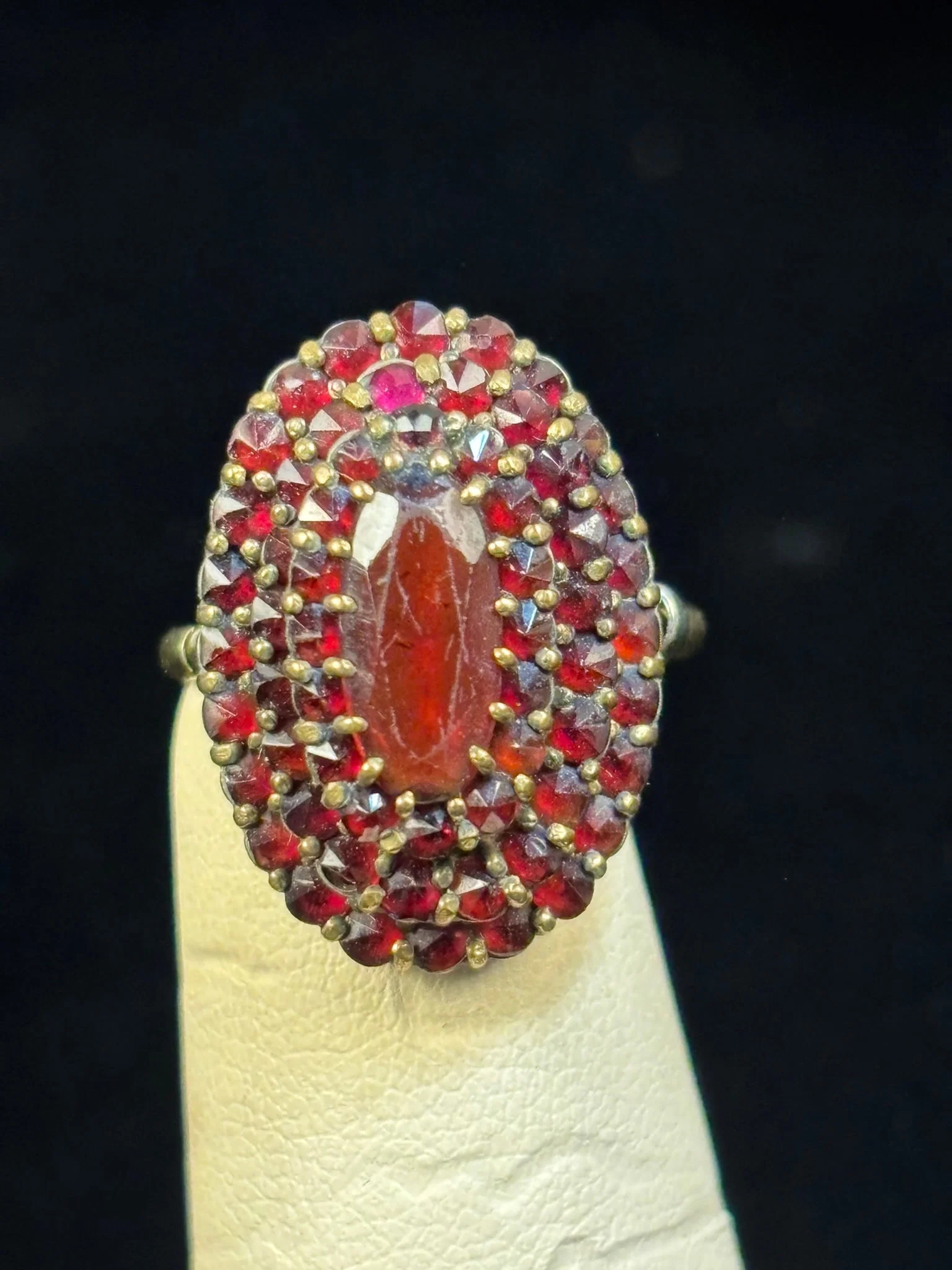 14K Gold Garnet Cluster Ring Size 6.5 Victorian Style 4.78g