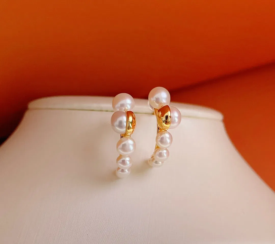 14K Gold Natural Freshwater Pearl Earrings