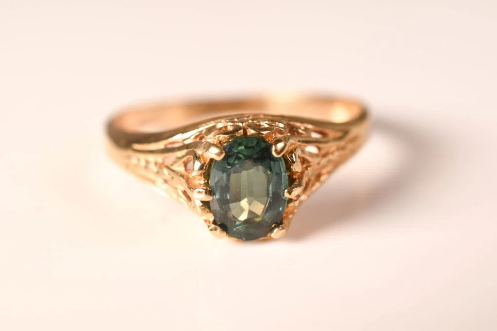 14K Gold & Tourmaline Ring 2.17 Grams