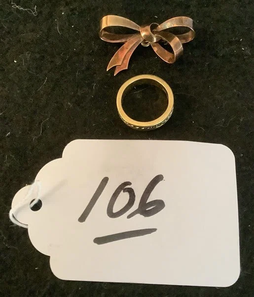 18K Bowtie Brooch and 18K Gold Ring 4.06 and 7 grams respectively