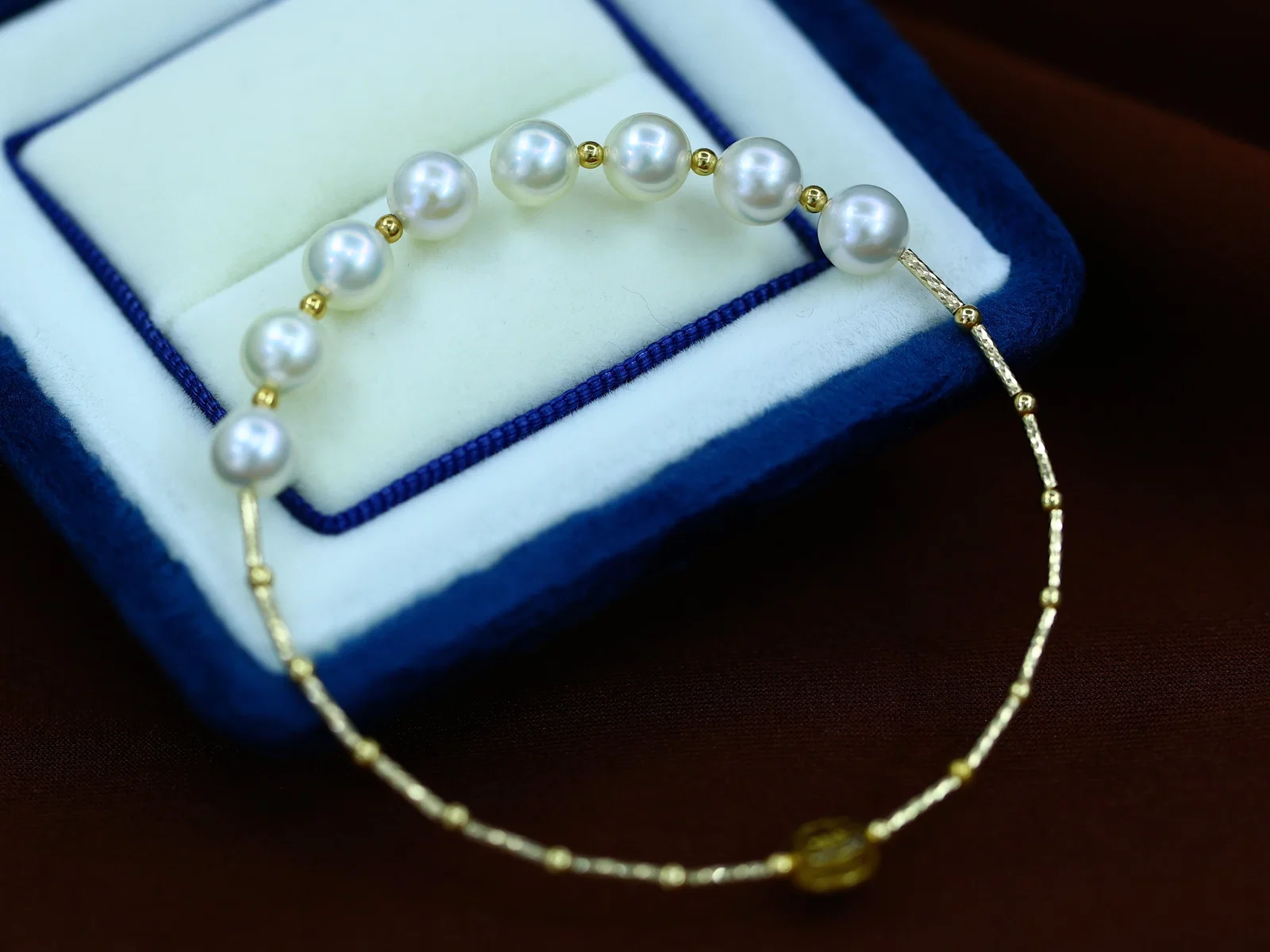 18K Gold Akoya Pearl Bracelet