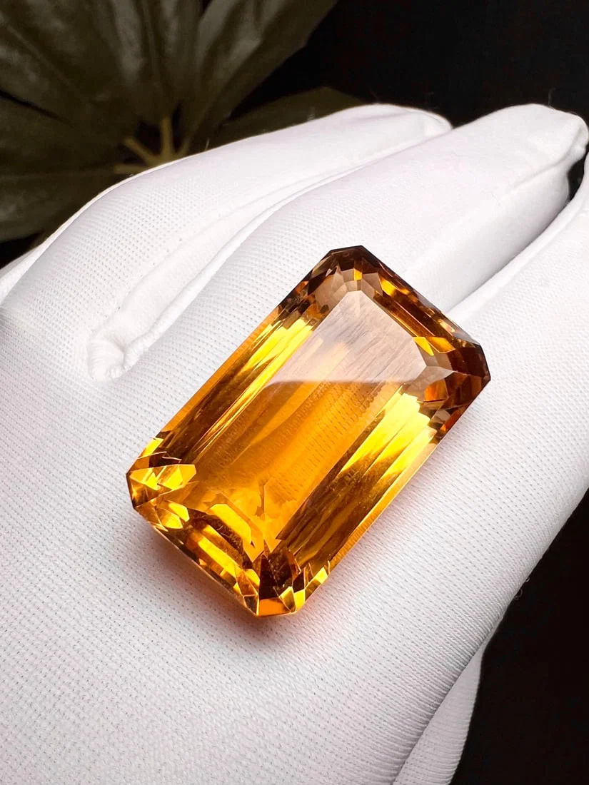 18K Gold Citrine Pendant