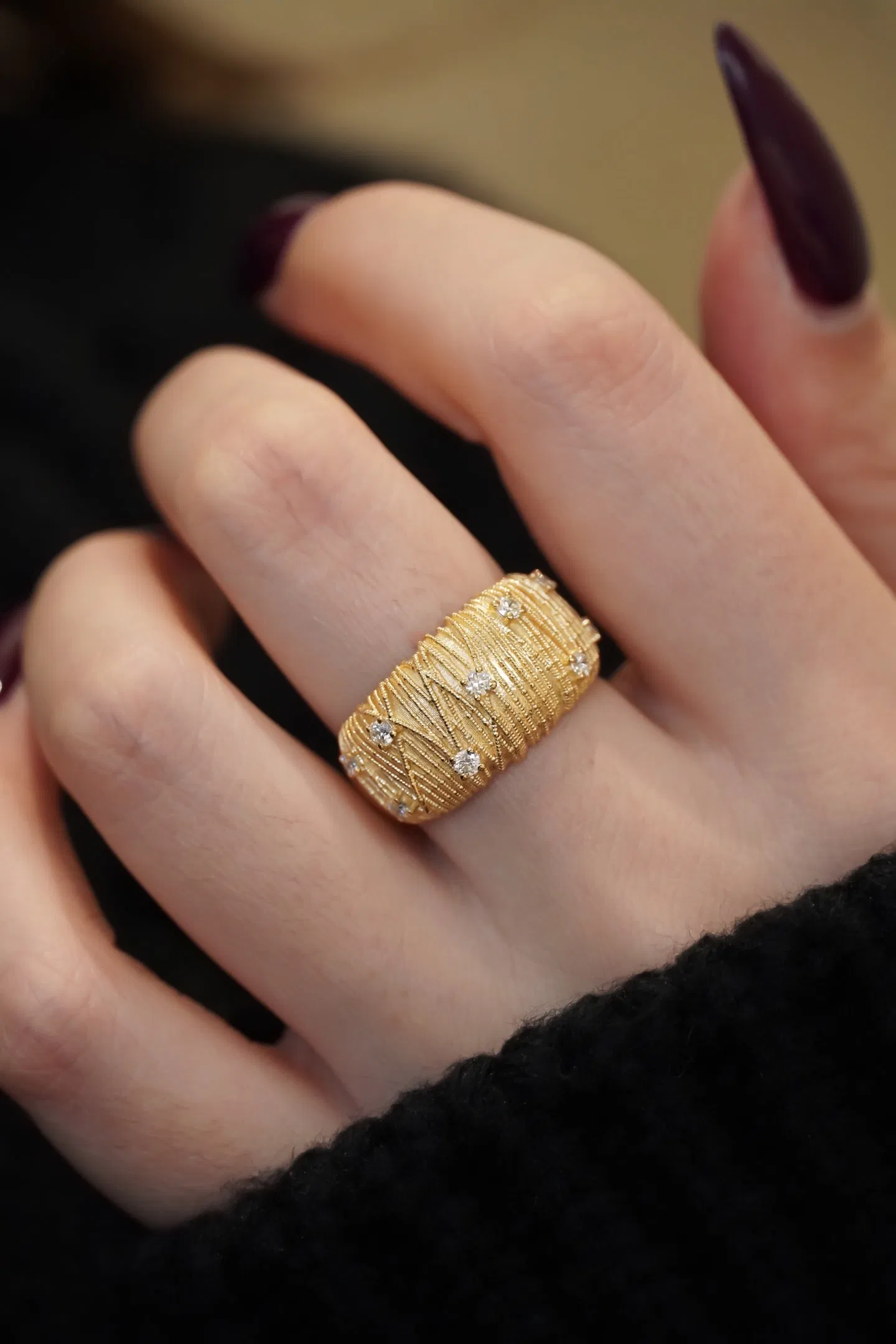 18K gold diamond woven wire ring