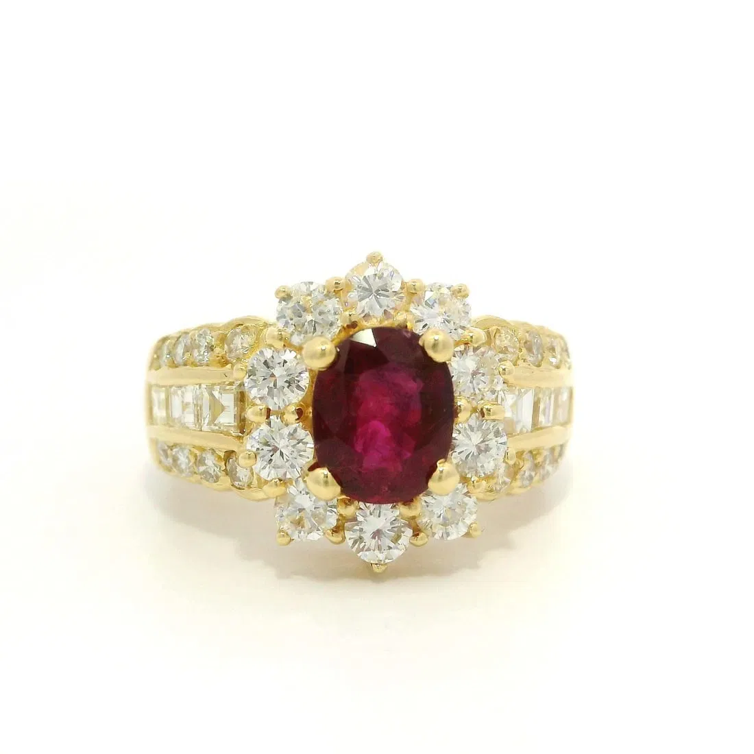 18k Gold GIA Certified 2.81ctw Oval Ruby Diamond Cocktail Ring
