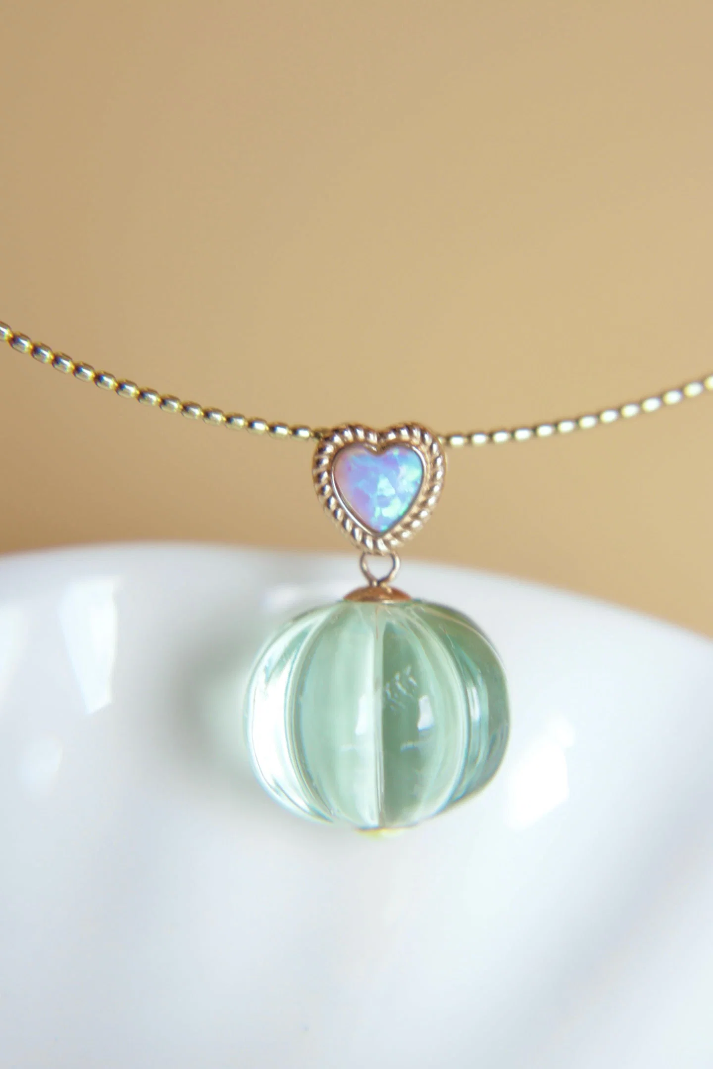 18K Gold Green Amethyst Pendant