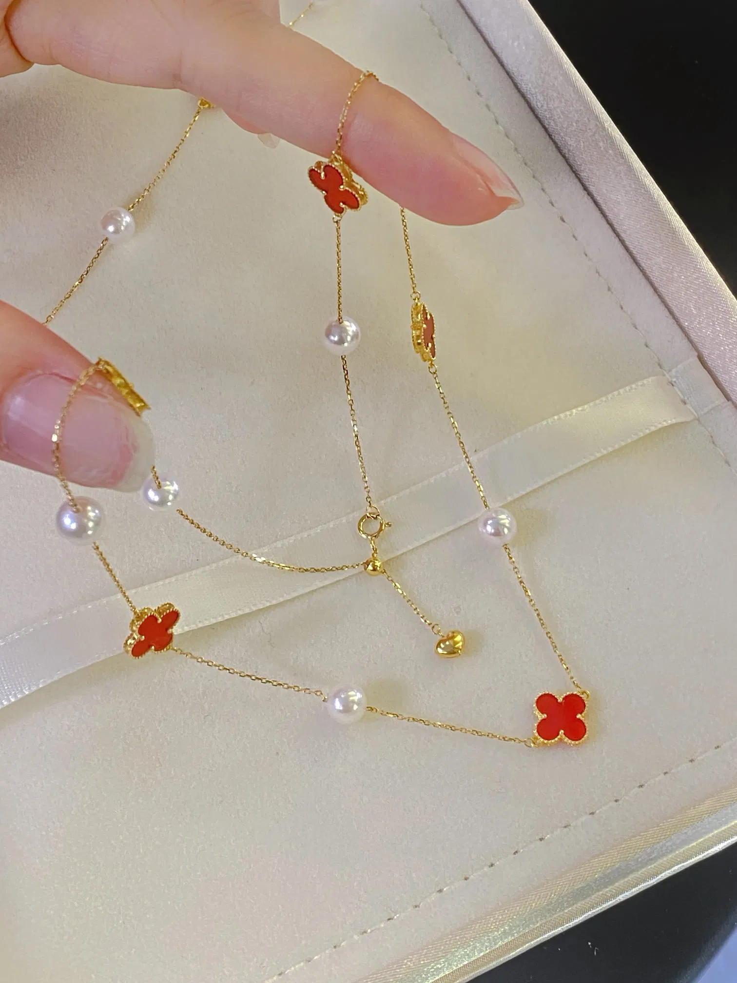 18K Gold Natural Akoya Pearl Four Leaf Clover Necklace