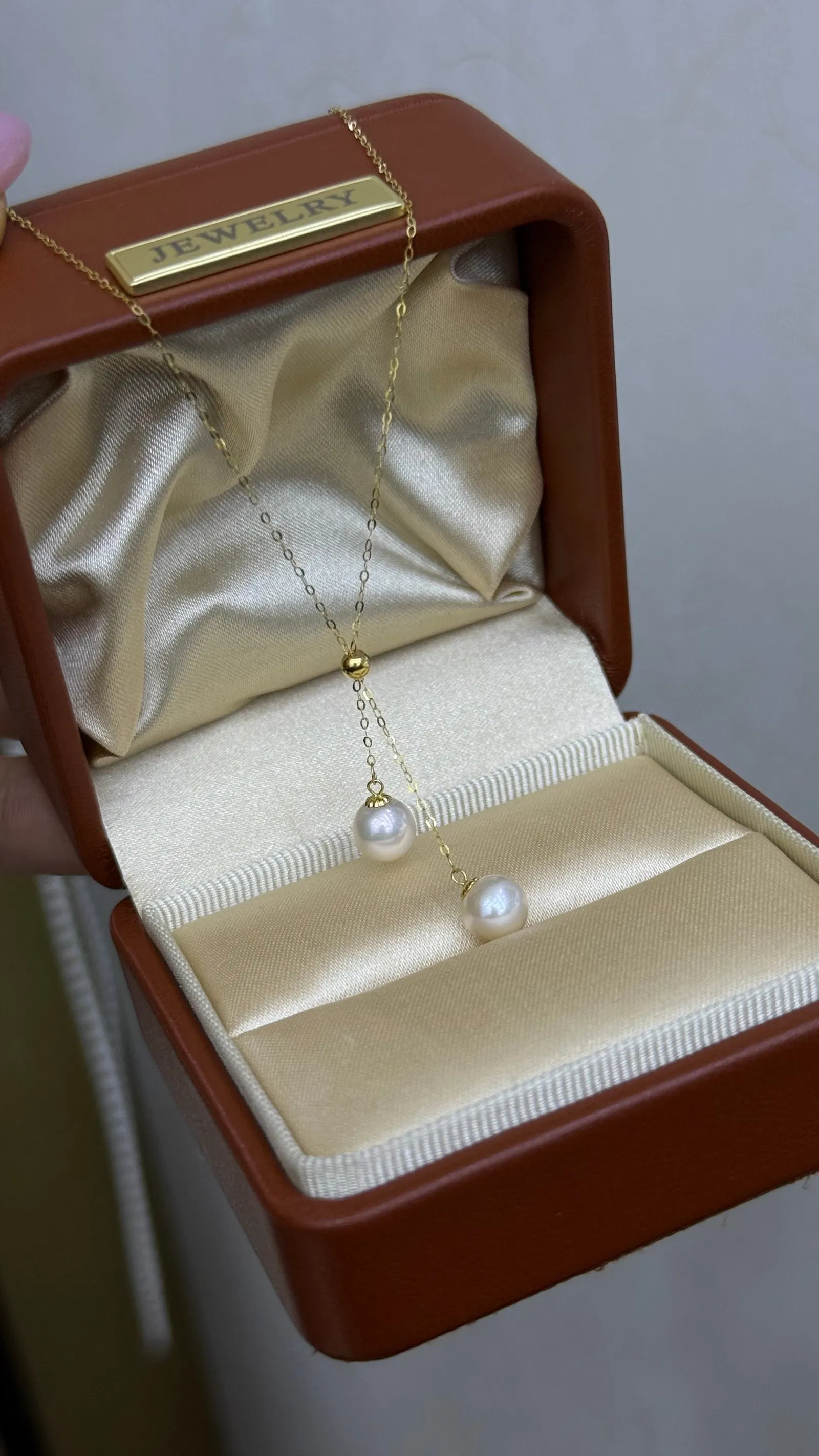18k Gold Natural Freshwater Pearl Necklace