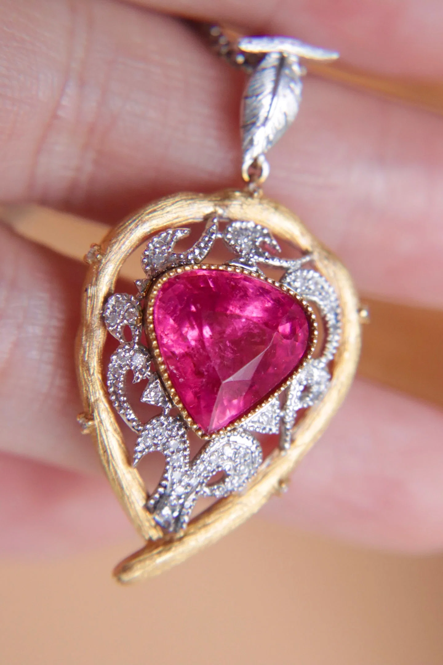 18K Gold Natural Rubellite Tourmaline Pendant
