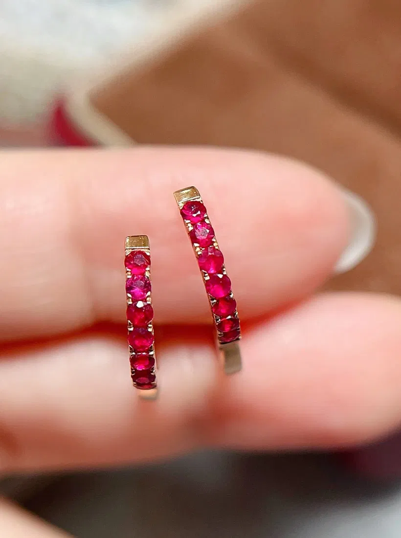 18K Gold Natural Ruby Earrings