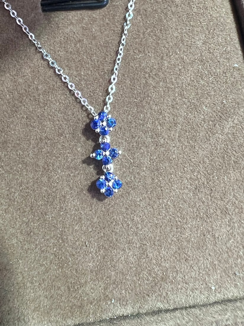 18K Gold Natural Sapphire Necklace