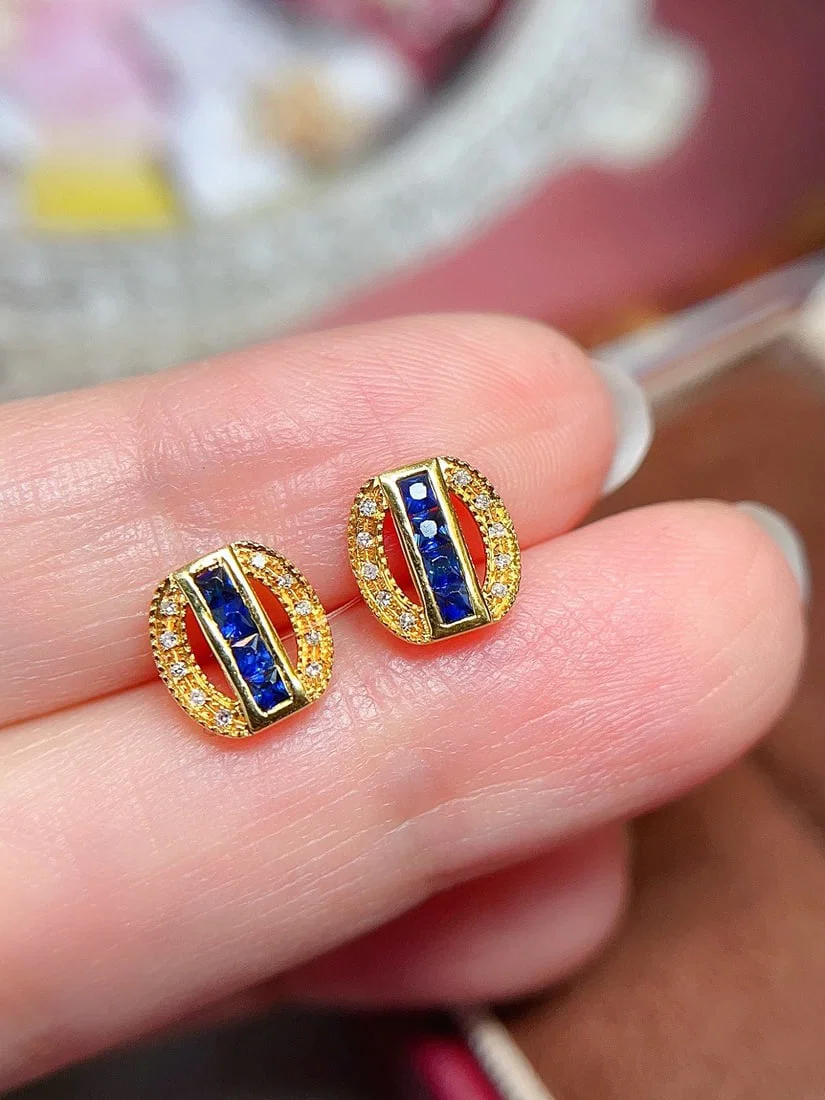 18K Gold Sapphire Stud Earrings with Diamond Inlay