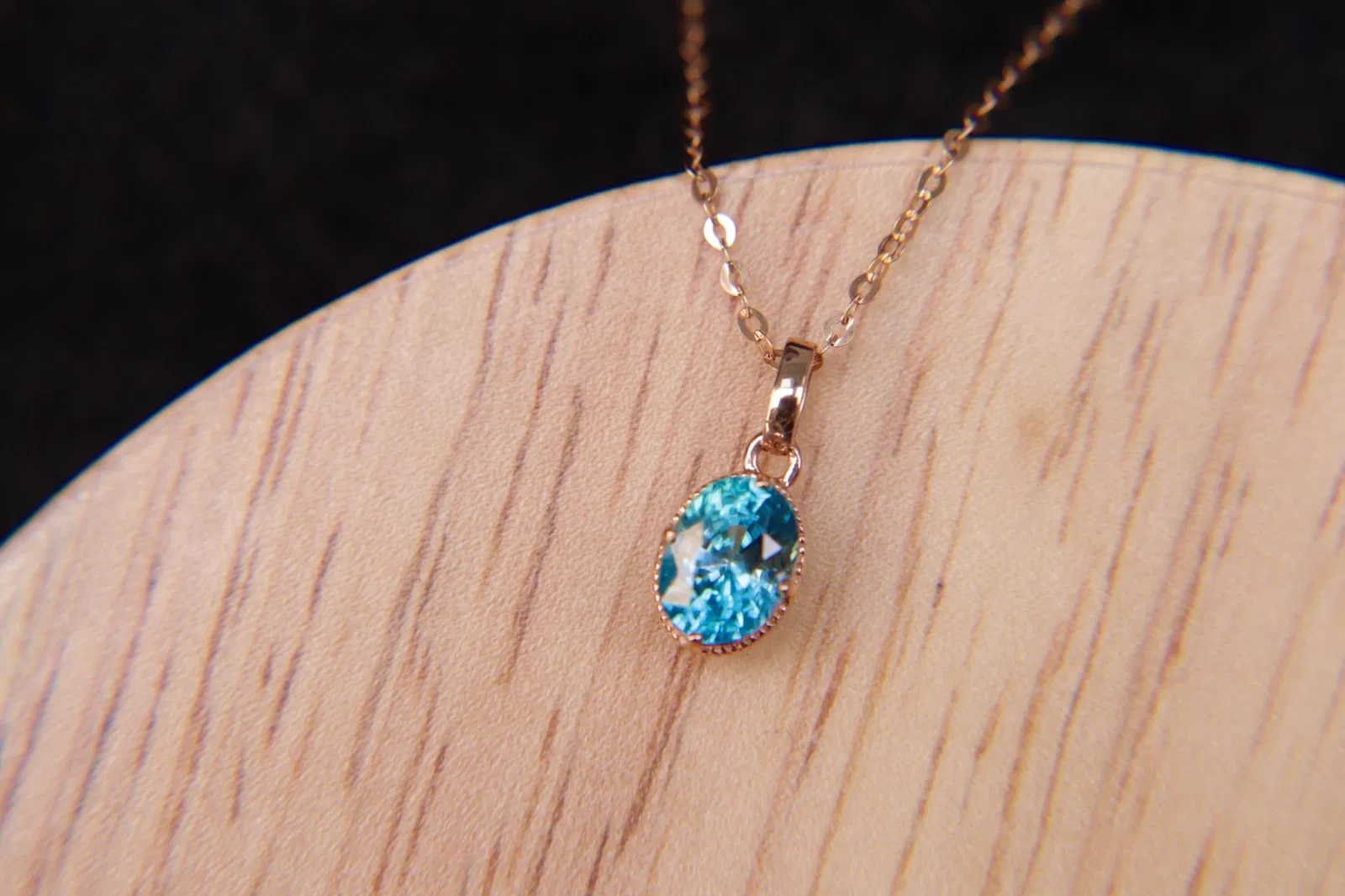 18K Gold Zircon Pendant