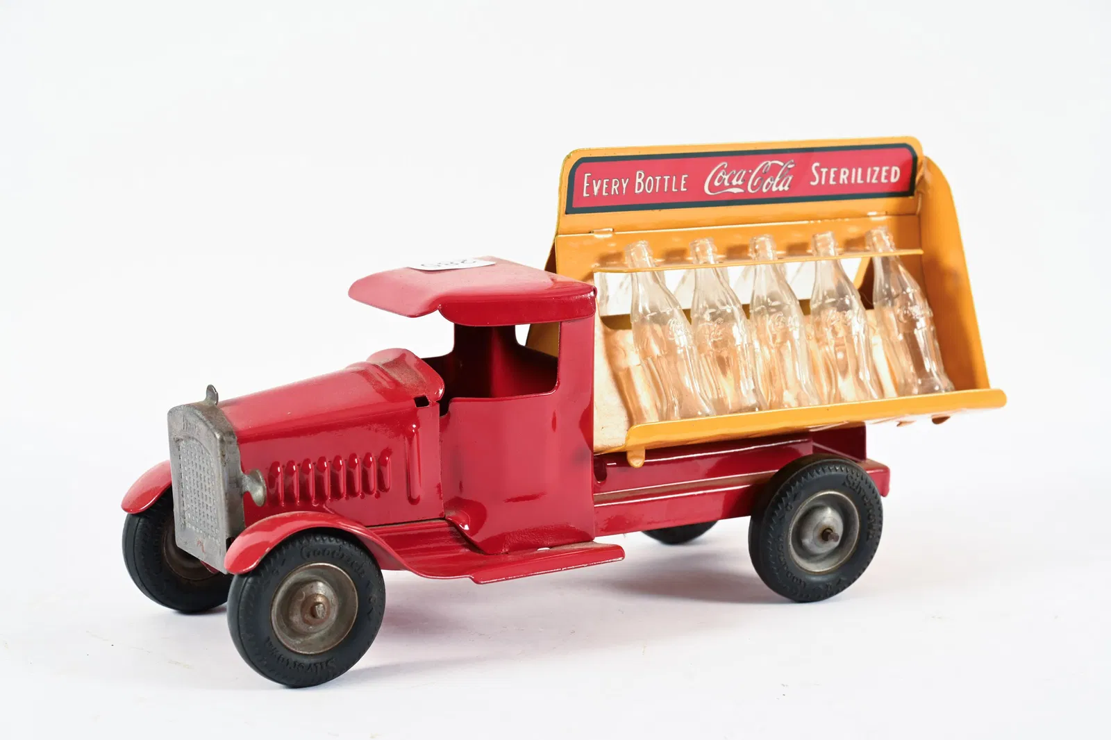 1930'S METALCRAFT COCA-COLA PRESSED STEEL TRUCK