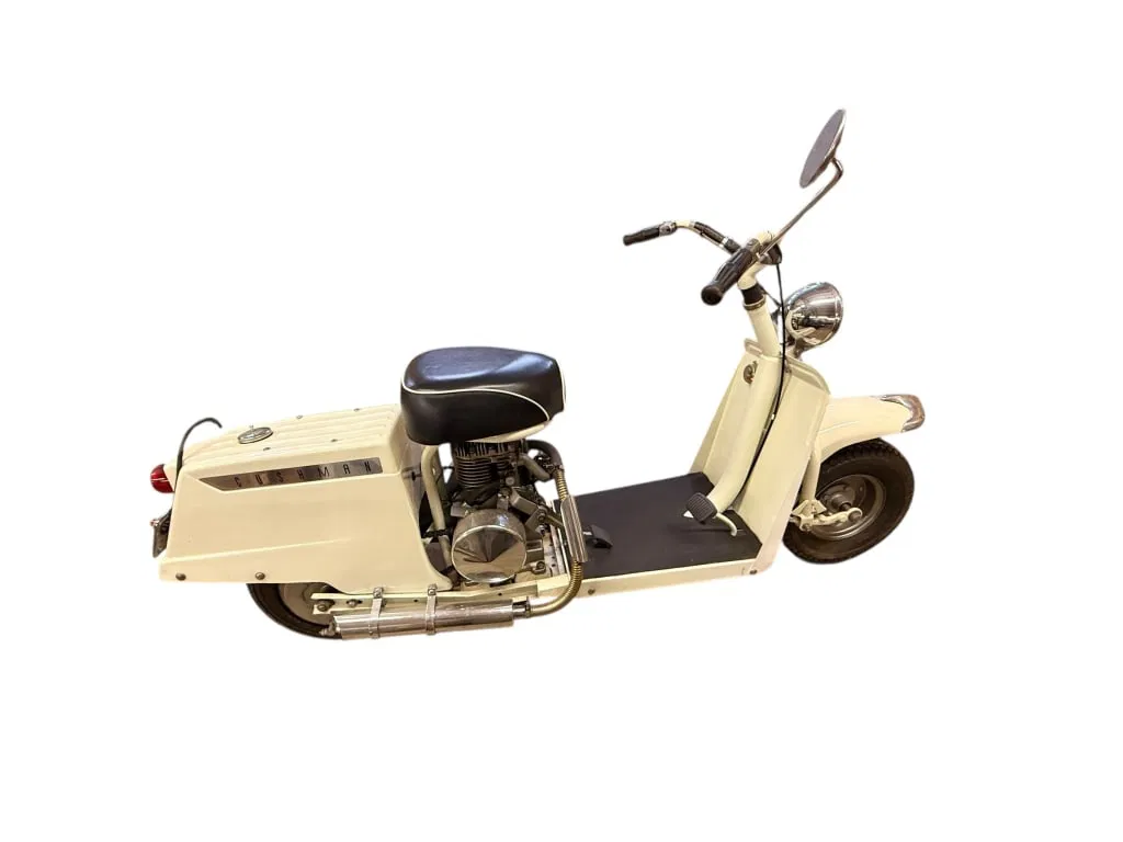 1959 Cushman Highlander