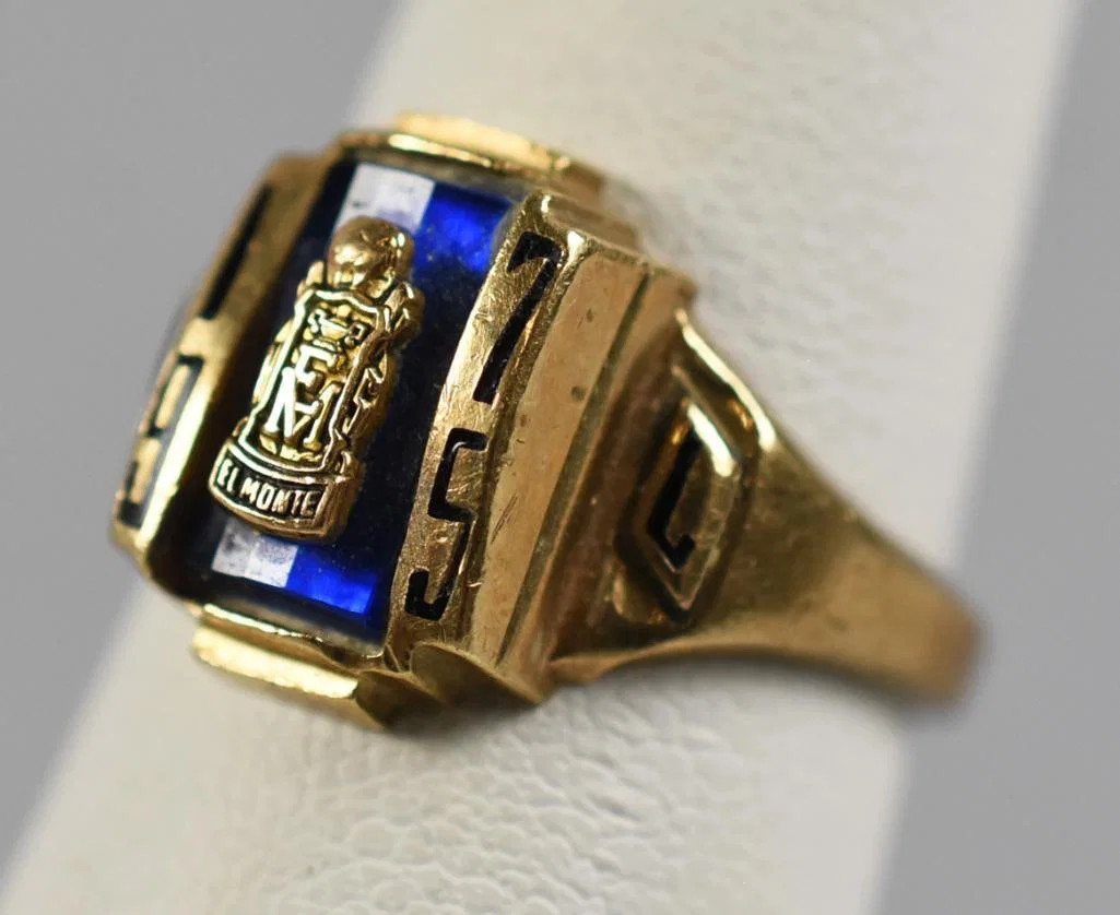 1975 Balfour 10K El Monte High School Class Ring