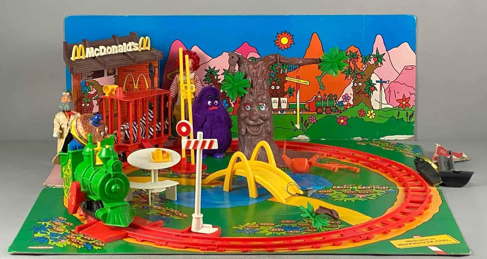 1976 Remco McDonaldland Playset