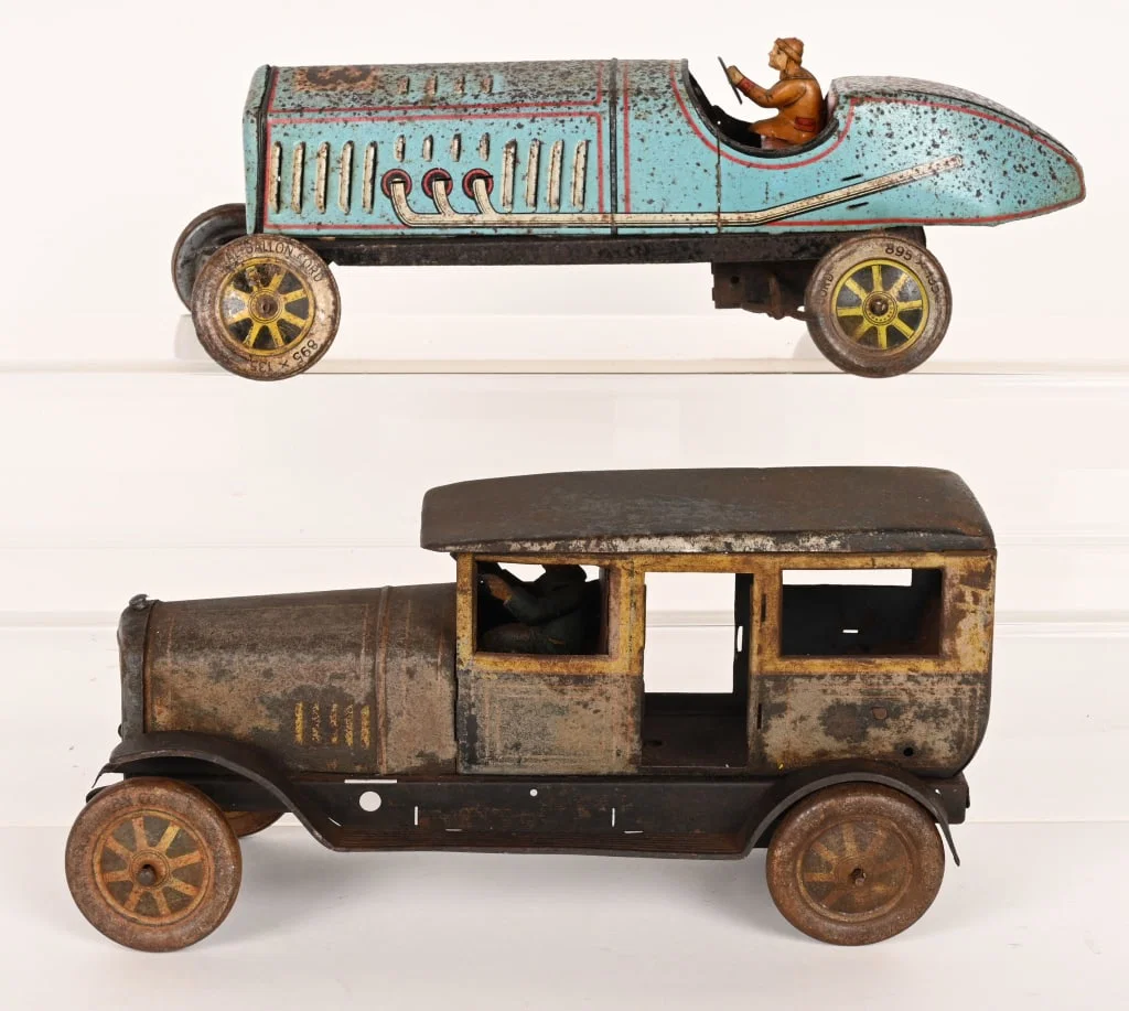 2- DISTLER TIN WINDUP CARS