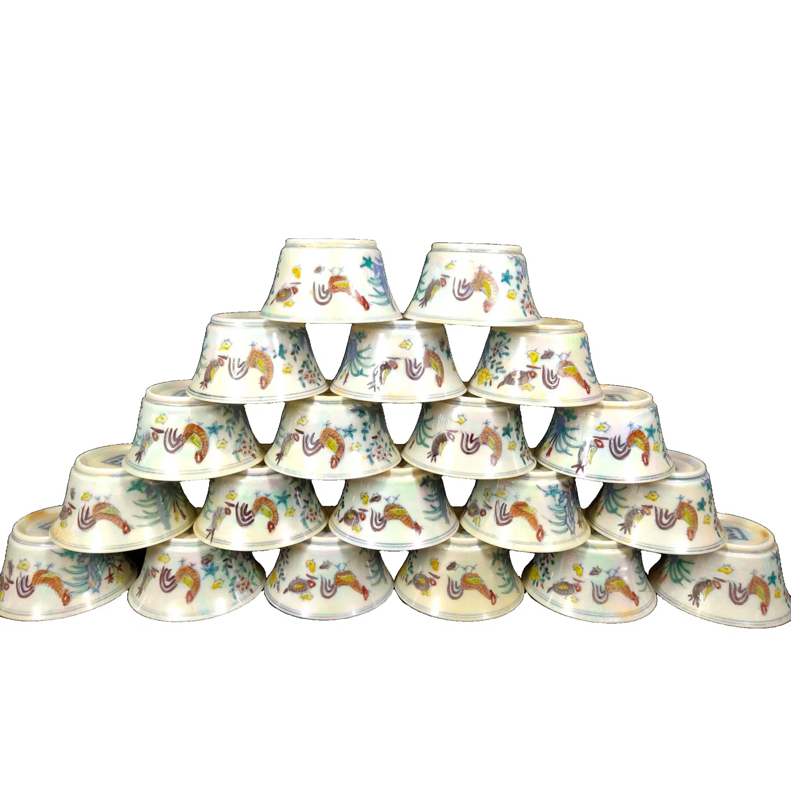 20 thin-walled Halilight chicken cup from the Chenghua period of the Ming Dynasty