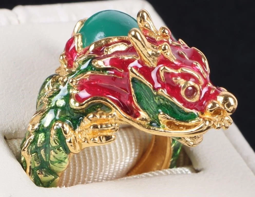 ~3.5CT EMERALD CHINESE DRAGON STERLING LADIES RING