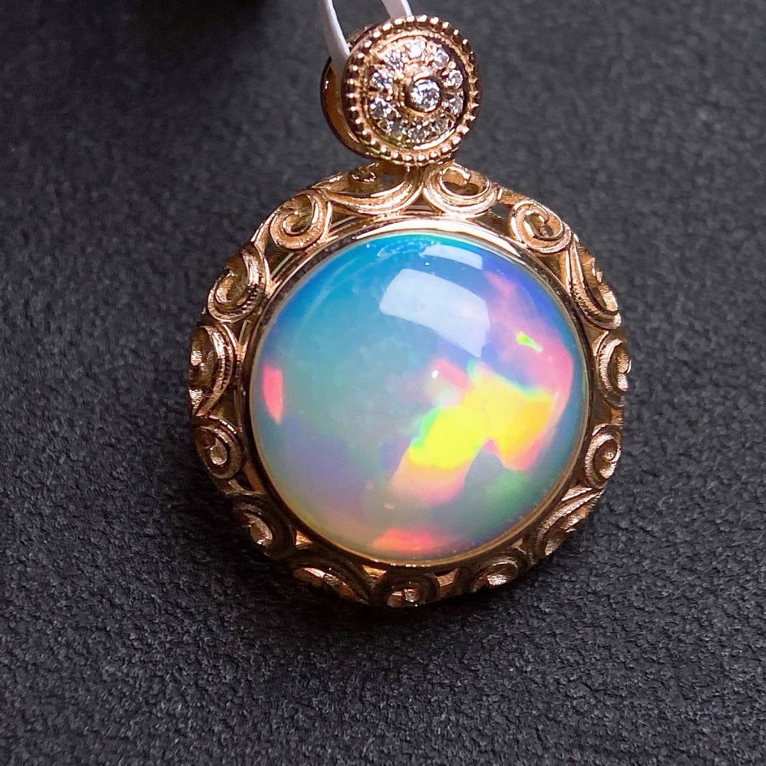 5.77Ctw Natural Color Necklace