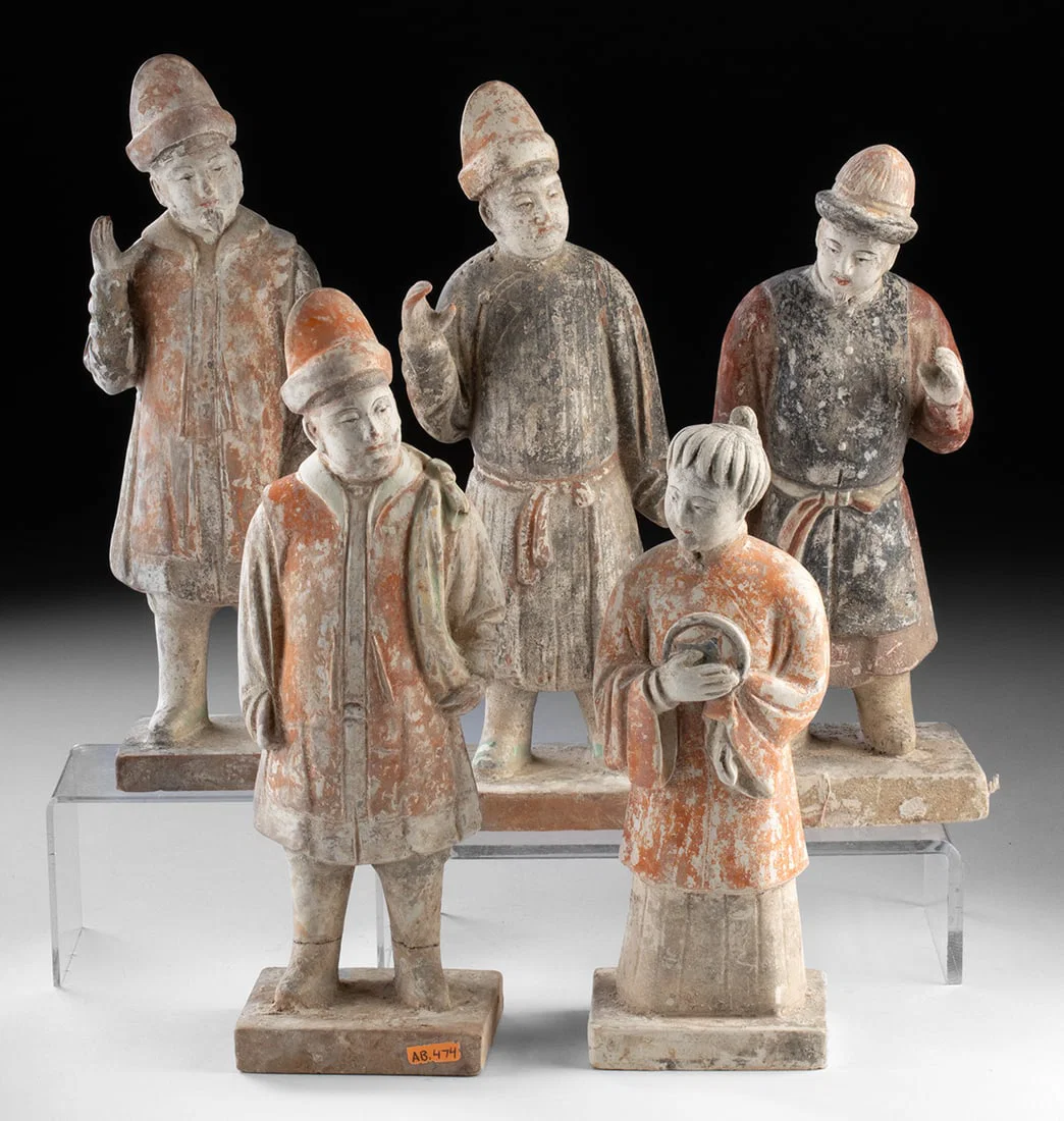 5 Chinese Ming Dynasty Pottery Mingqi Attendants