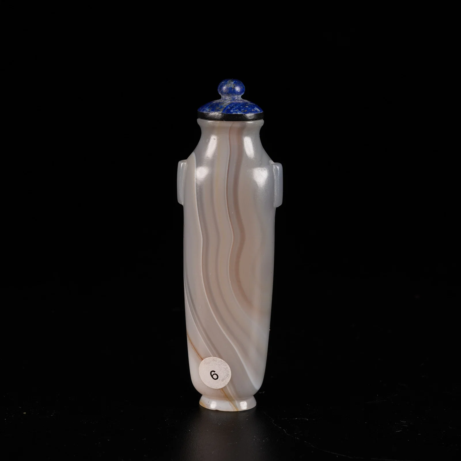 A AGATE SNUFF BOTTLE