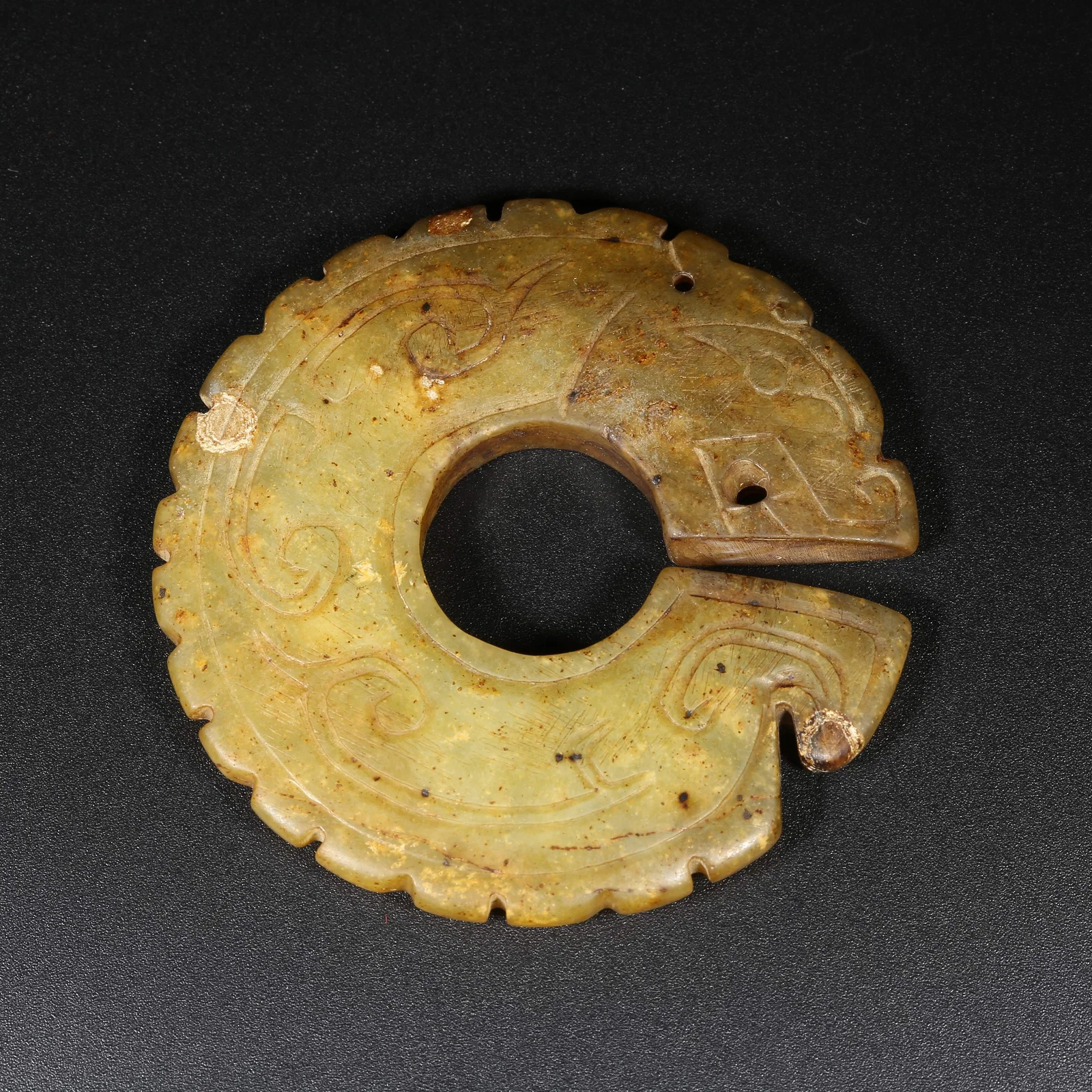 A ANCIENT JADE OUROBOROS DRAGON RING