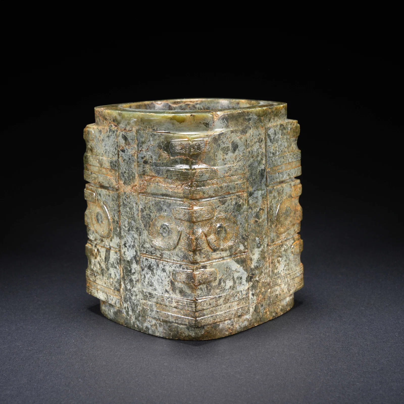 A ARCHAIC JADE CARVED CONG WITH BEAST-MASK MOTIF