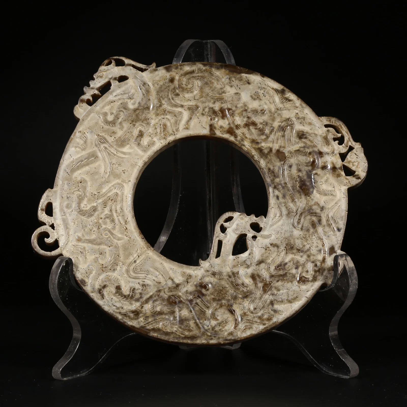 A ARCHAIC JADE CHILONG-PATTERN BI DISC