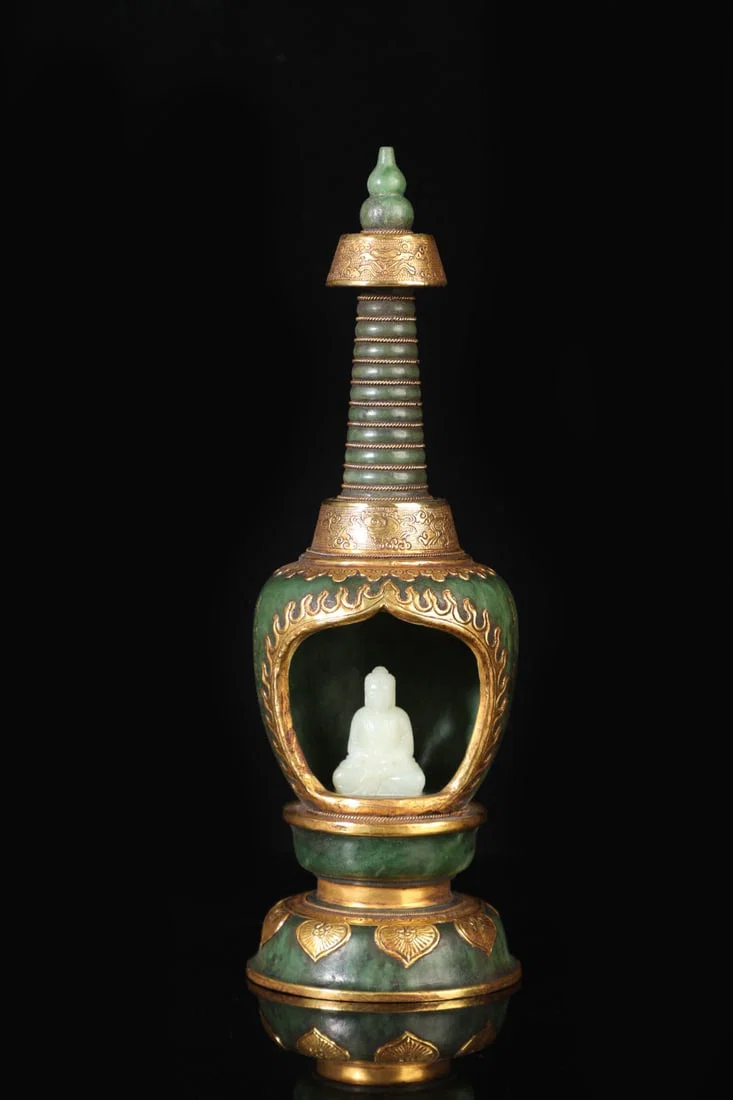 A beautiful jasper gilt Buddha niche white jade Buddha