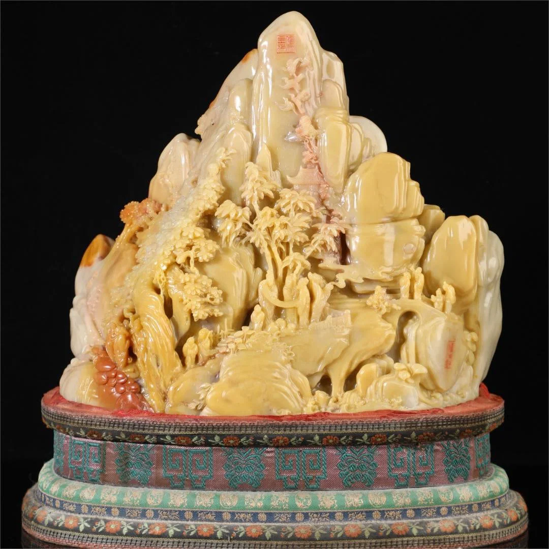 A beautiful Shoushan Shitian Huang character story Shanzi ornament