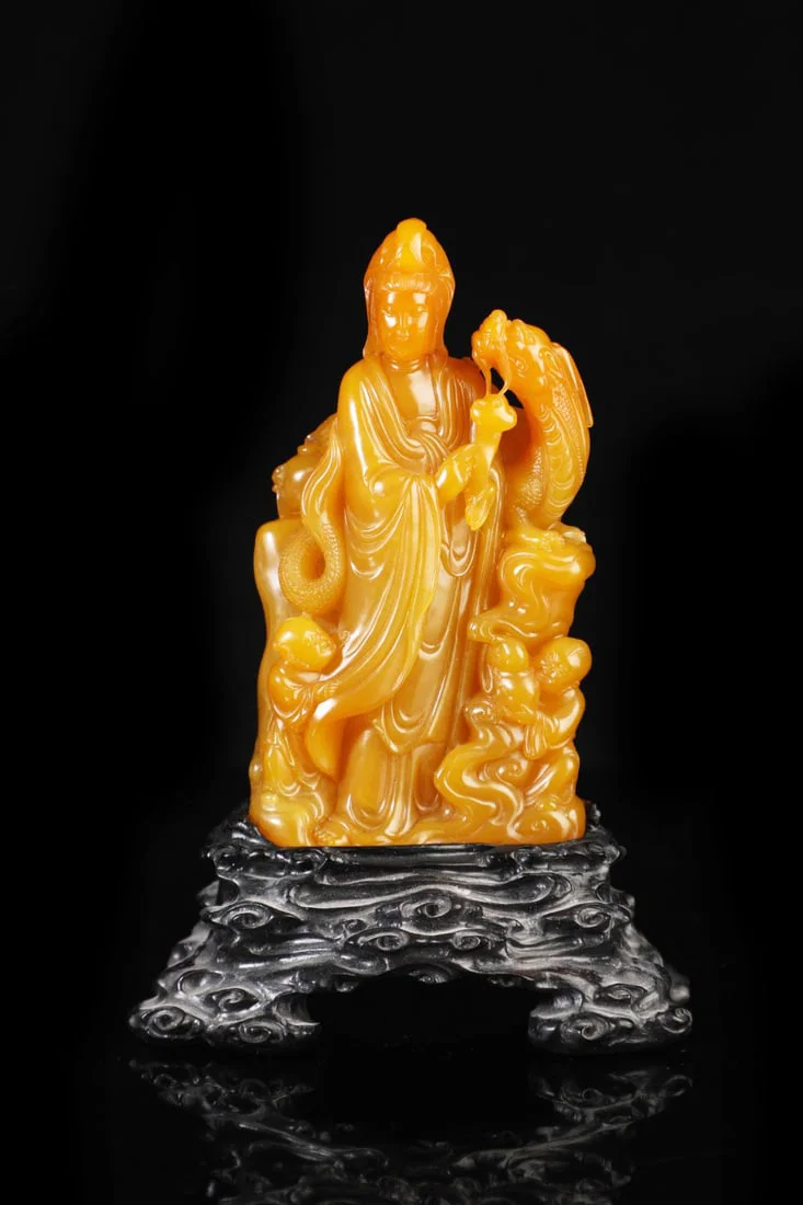 A beautiful Shoushan Shitian Huangjianglong Guanyin