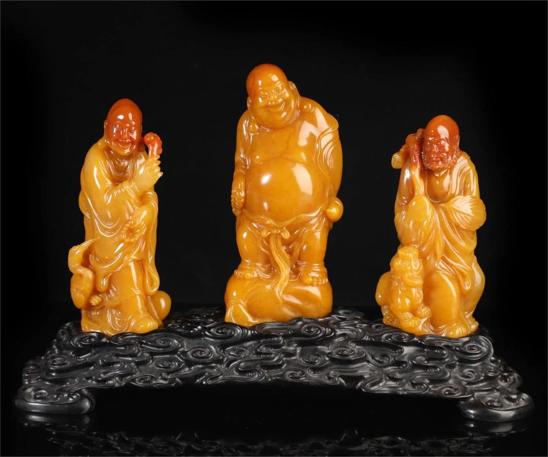A beautiful Shoushan stone fine Jintian Huang Maitreya Buddha ornament