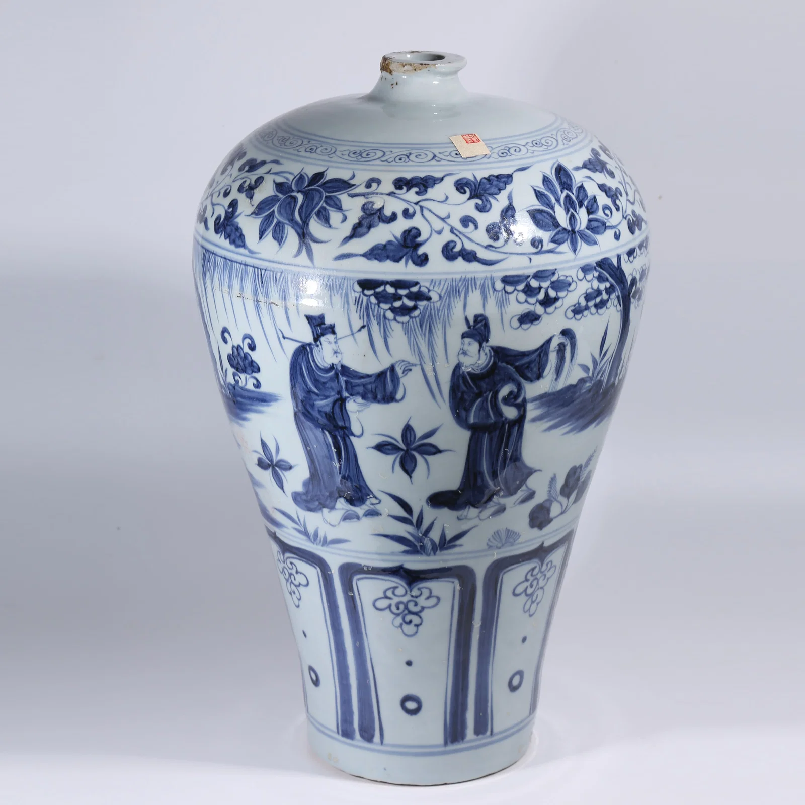 A BLUE-AND-WHITE MEIPING VASE WITH FIGURE AND NARRATIVE SCENE