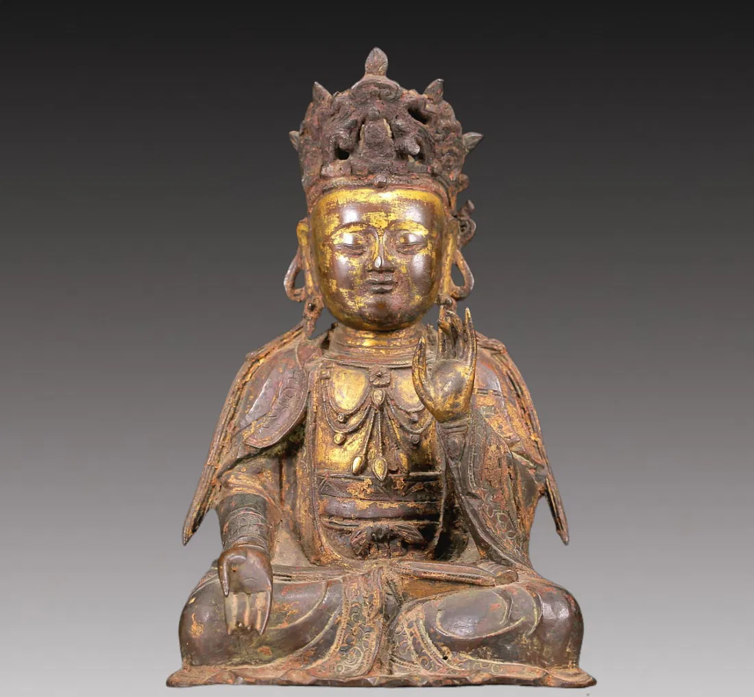 A Brilliant Gilt-Bronze Figure Of Guanyin