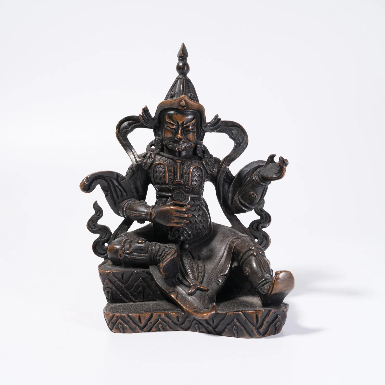 A BRONZE FIGURE STATUE