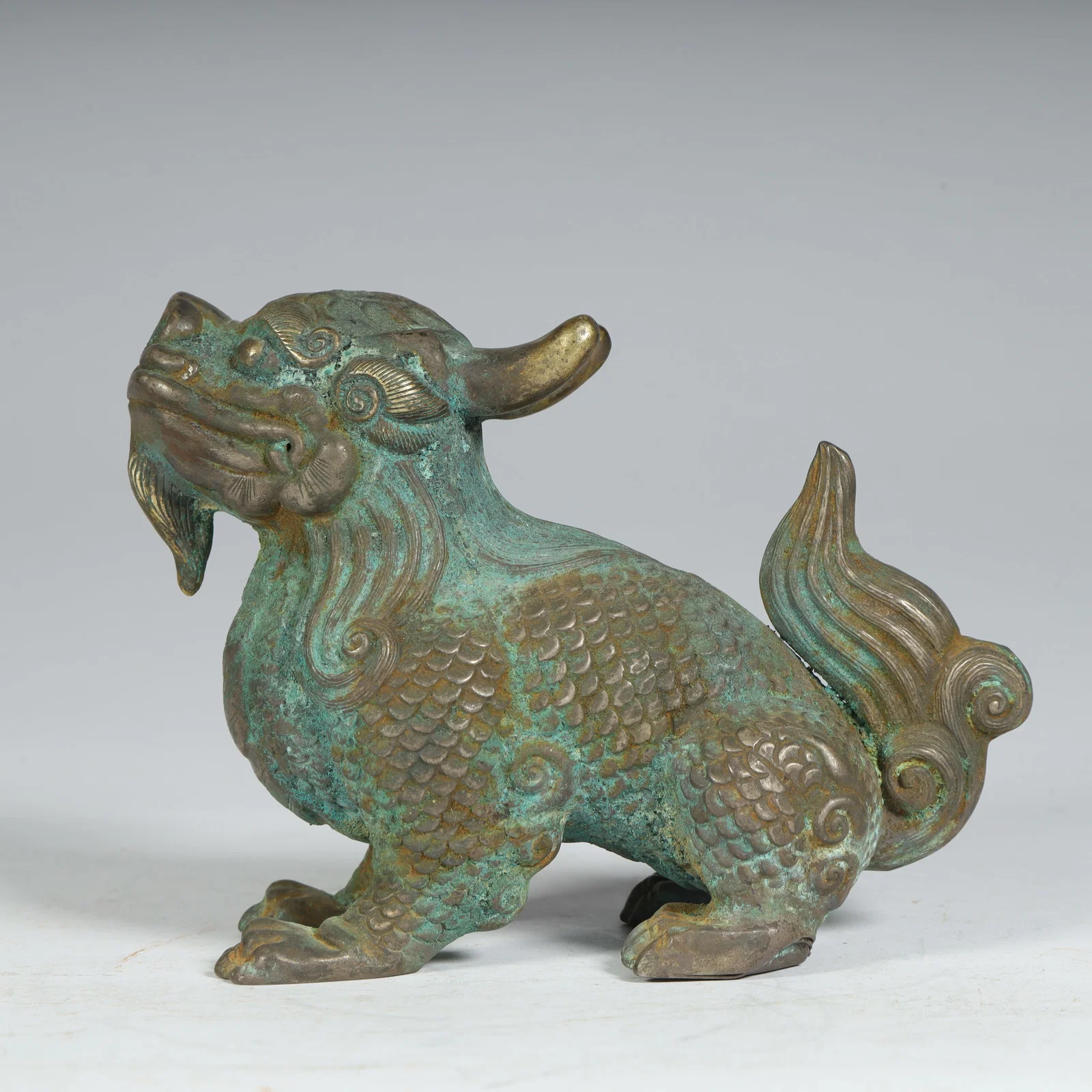 A bronze gilt unicorn ornament from the Qing Dynasty