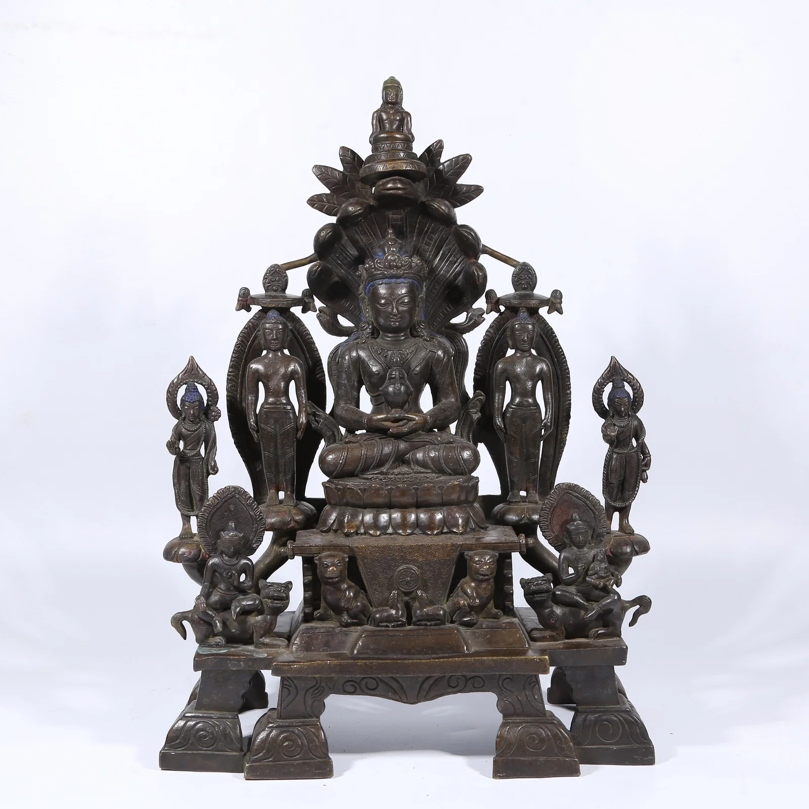 A BRONZE NAGARJUNA BODHISATTVA STATUE