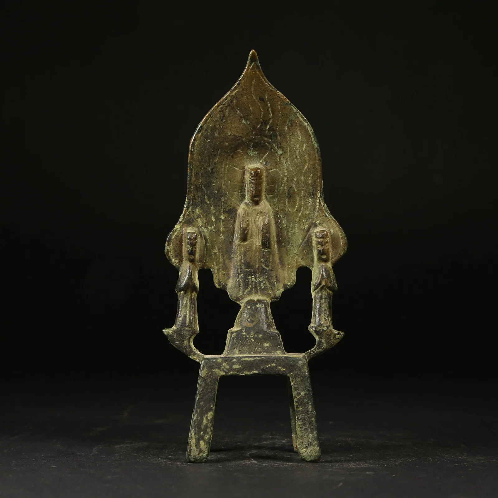 A BRONZE PANEL BUDDHA LAMP STATUE