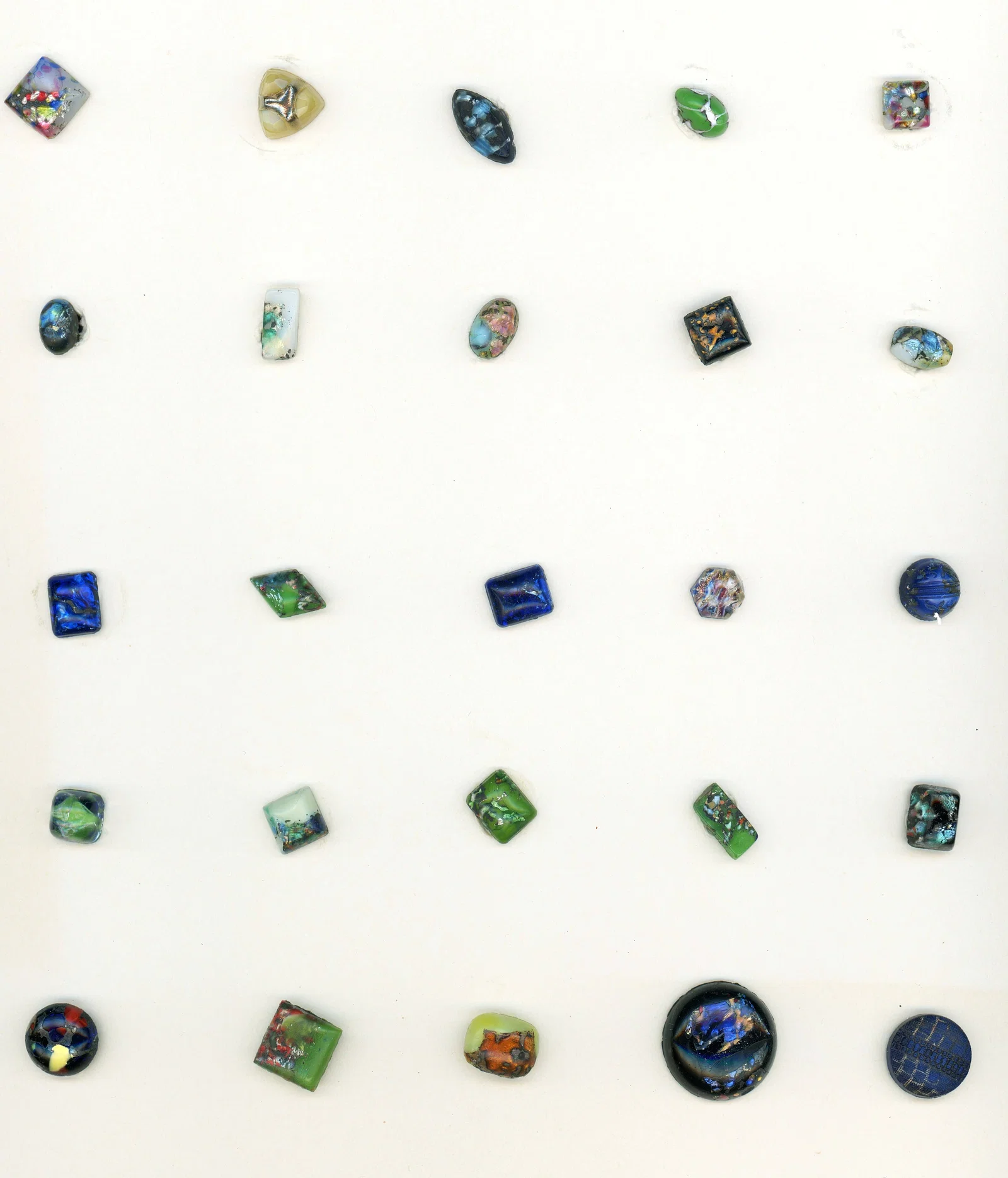 A CARD OF DIVISION ONE FOIL GLASS BUTTONS